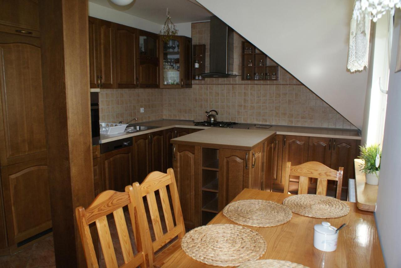 Wczasy U Juliana Apartament Drewnica Luaran gambar
